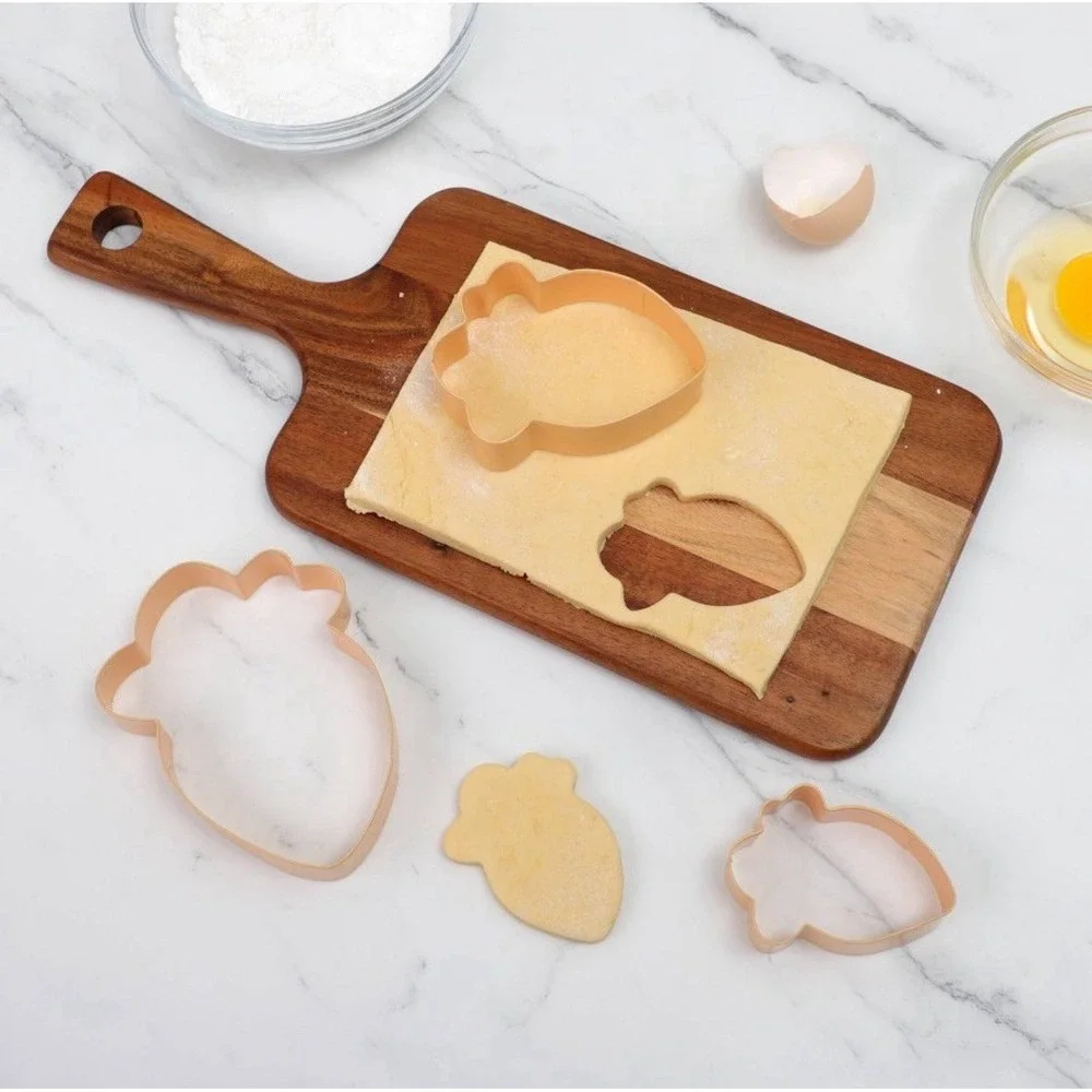 Cook With Color 3pc Carrot Cookie Cutter Set - Picture 2 of 4